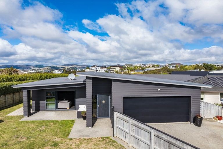 Photo of property in 12 Mo Street, Camborne, Porirua, 5026