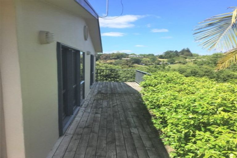 Photo of property in 39 Rarere Terrace, Kerikeri, 0230
