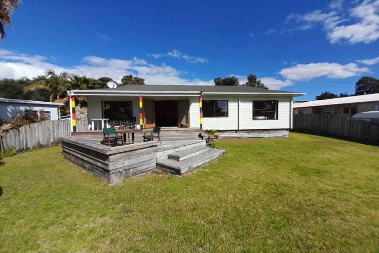 Photo of property in 227 Kenwood Drive, Matarangi, Whitianga, 3592