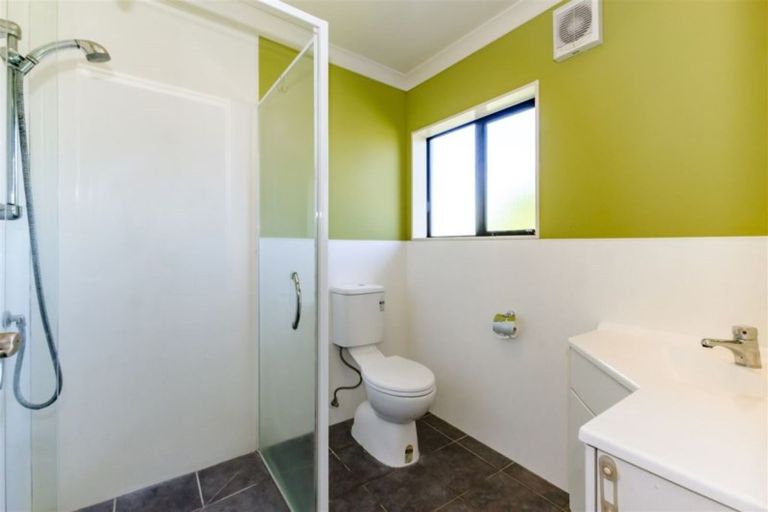 Photo of property in 3 Central Park, Paraparaumu Beach, Paraparaumu, 5032