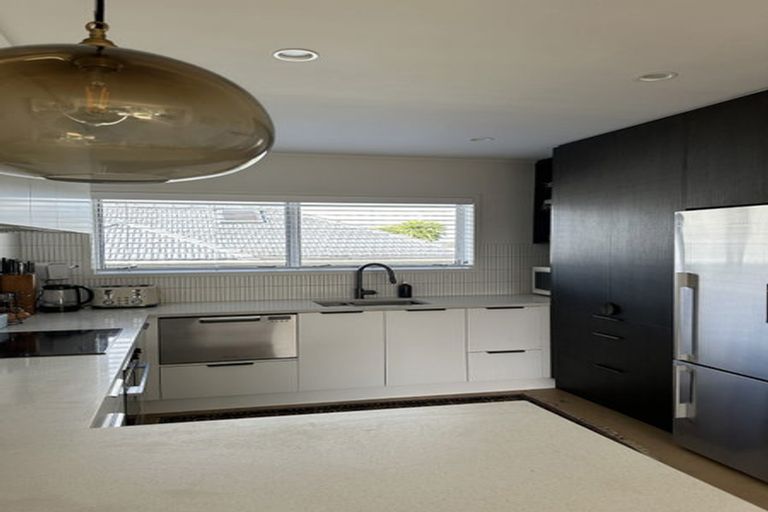 Photo of property in 3/5 Waipa Street, Birkenhead, Auckland, 0626