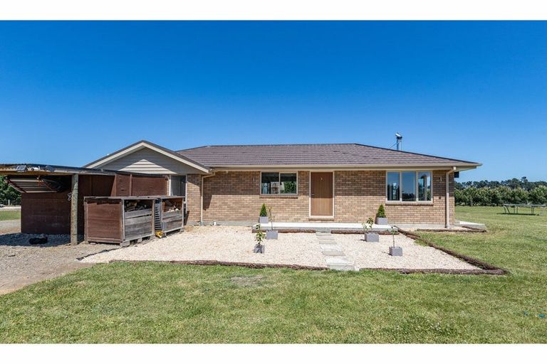 Photo of property in 60 Rands Road, Fernside, Rangiora, 7471
