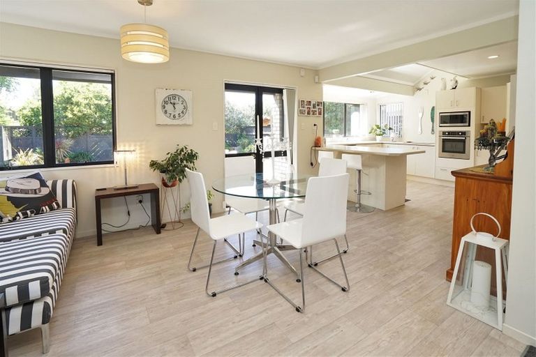 Photo of property in 32b Ashley Street, St Andrews, Hamilton, 3200