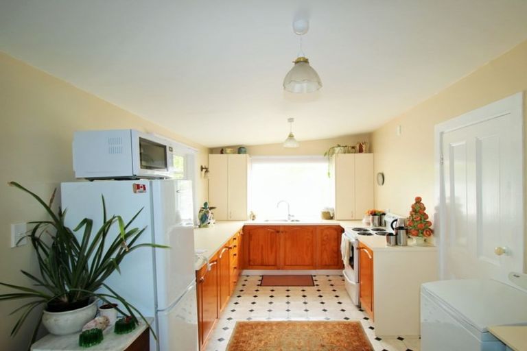 Photo of property in 52 Wharfe Street, South Hill, Oamaru, 9400