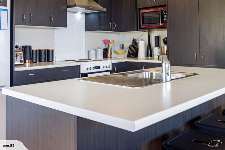 Photo of property in 35 Walmsley Street, Kihikihi, Te Awamutu, 3800