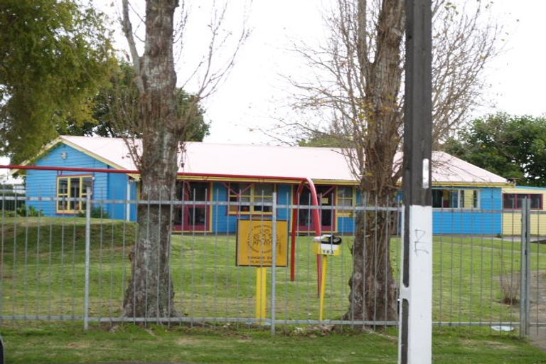 Photo of property in 28 Mervan Street, Mangere East, Auckland, 2024