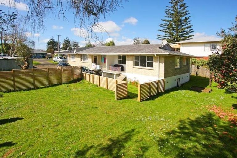 Photo of property in 3/47 Eddowes Street, Manurewa, Auckland, 2102