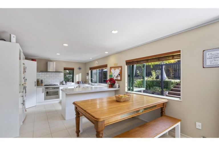 Photo of property in 1/50 Nigel Road, Browns Bay, Auckland, 0630