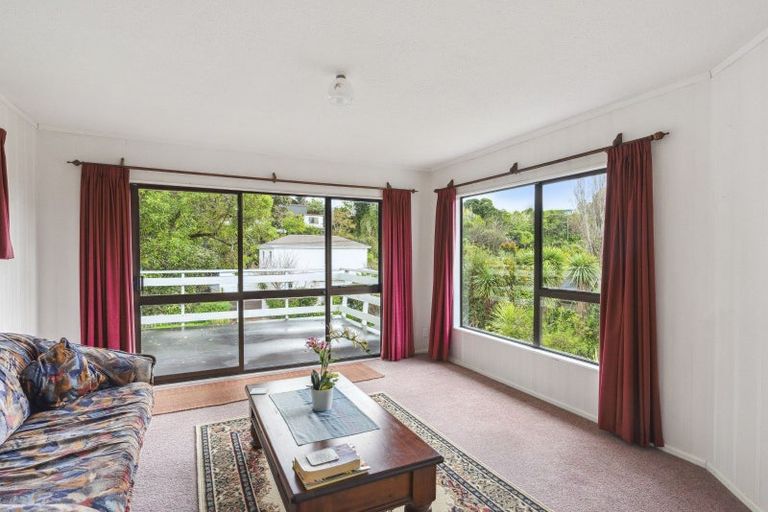 Photo of property in 66 Renown Road, Raumati South, Paraparaumu, 5032