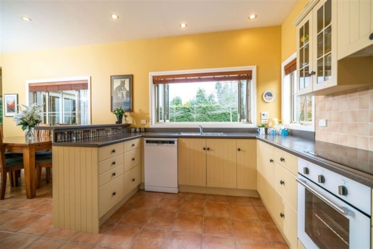 Photo of property in 843 Sandy Knolls Road, West Melton, Christchurch, 7675