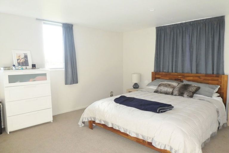 Photo of property in 5a Sienna Court, Aidanfield, Christchurch, 8025