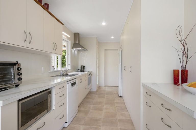 Photo of property in 11a Thames Street, Welbourn, New Plymouth, 4310