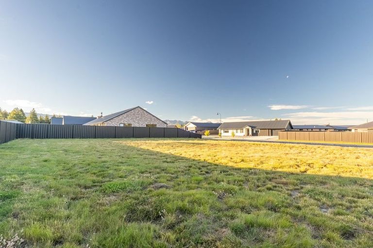 Photo of property in 10 Birch Hill Drive, Twizel, 7901