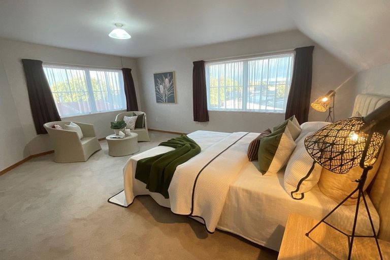 Photo of property in 51 John F Kennedy Drive, Milson, Palmerston North, 4414