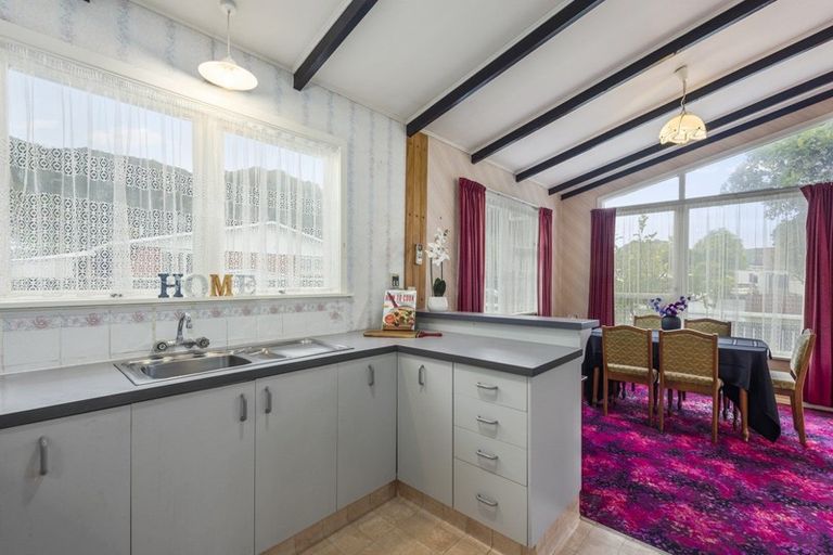 Photo of property in 7 Denver Grove, Totara Park, Upper Hutt, 5018