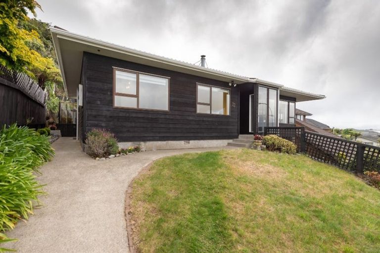Photo of property in 22 Kilsyth Street, Karori, Wellington, 6012