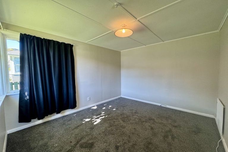 Photo of property in 114 Rata Street, Naenae, Lower Hutt, 5011