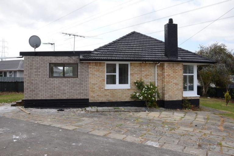 Photo of property in 22 Ivon Road, Otara, Auckland, 2023