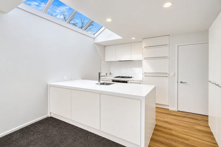Photo of property in 115 Edgeware Road, St Albans, Christchurch, 8014