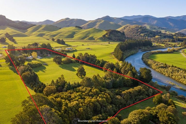 Photo of property in 960 Norfolk Road, Upper Plain, Carterton, 5791