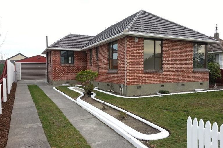 Photo of property in 33 Tirangi Street, Hei Hei, Christchurch, 8042