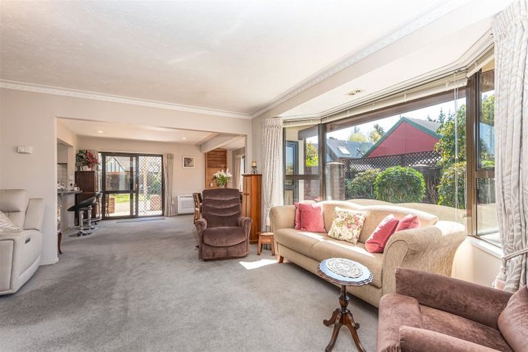 Photo of property in 37 Corfe Street, Ilam, Christchurch, 8041