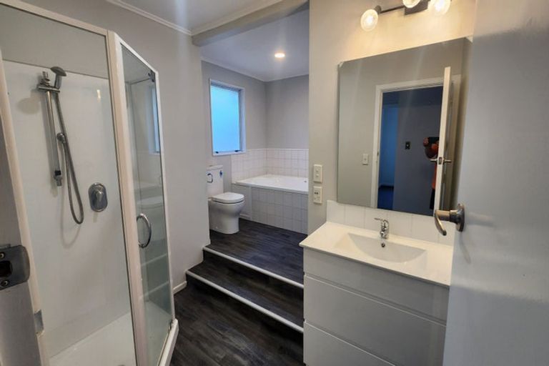 Photo of property in 18 Major Drive, Kelson, Lower Hutt, 5010