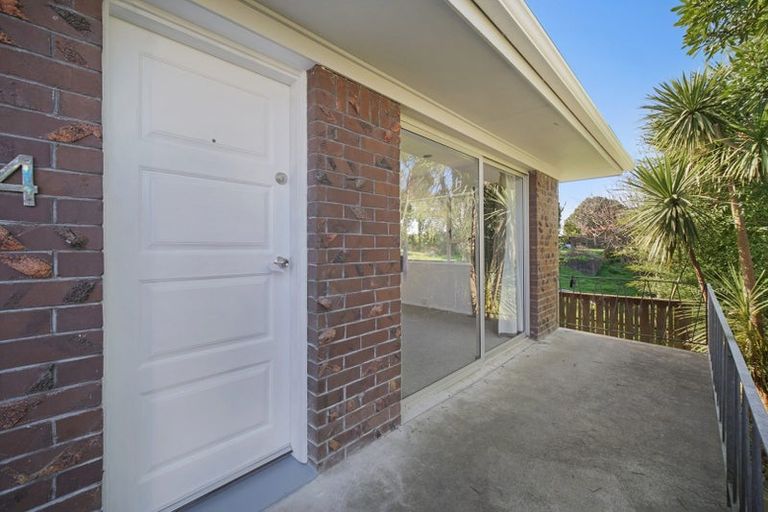 Photo of property in 1/49a Landon Avenue, Mangere East, Auckland, 2024