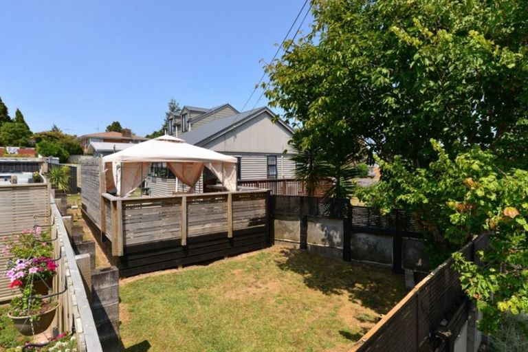 Photo of property in 32 Thomson Avenue, Dinsdale, Hamilton, 3204