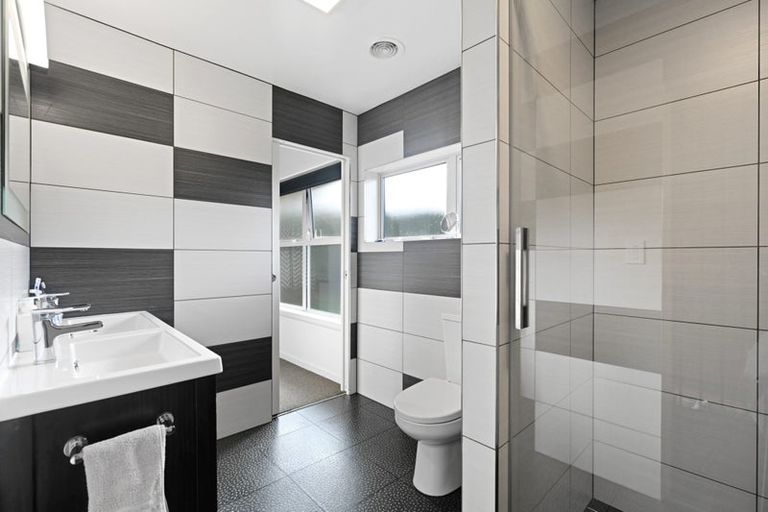 Photo of property in 484 River Road, Fairfield, Hamilton, 3214