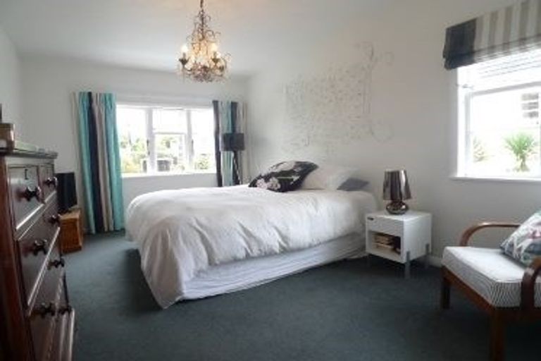 Photo of property in 68 Cashmere Avenue, Khandallah, Wellington, 6035