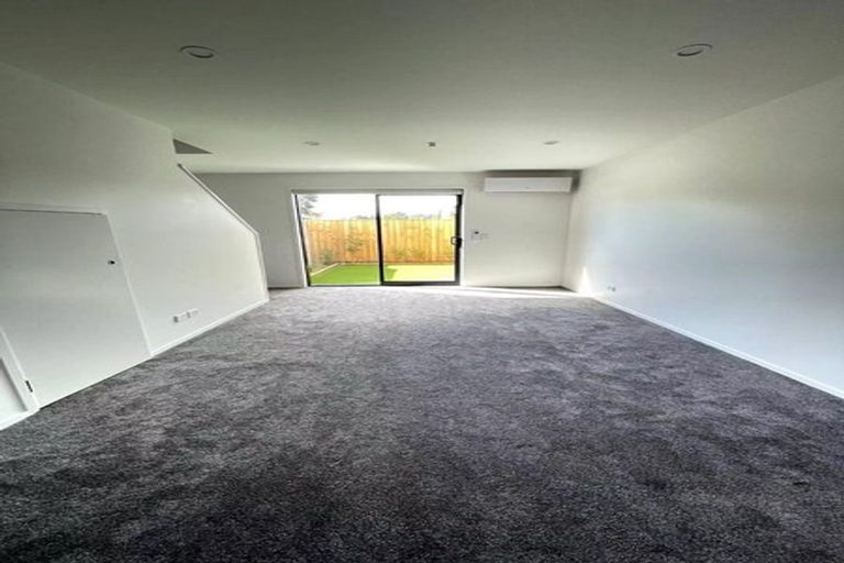 Photo of property in 7/14 Wilsher Crescent, Henderson, Auckland, 0612