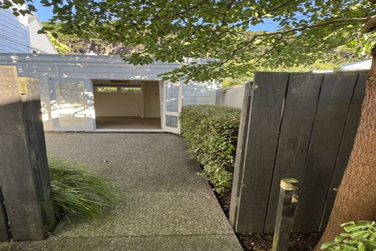 Photo of property in 3/83 Austin Street, Mount Victoria, Wellington, 6011