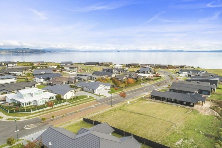 Photo of property in 81 Victory Drive, Wharewaka, Taupo, 3330