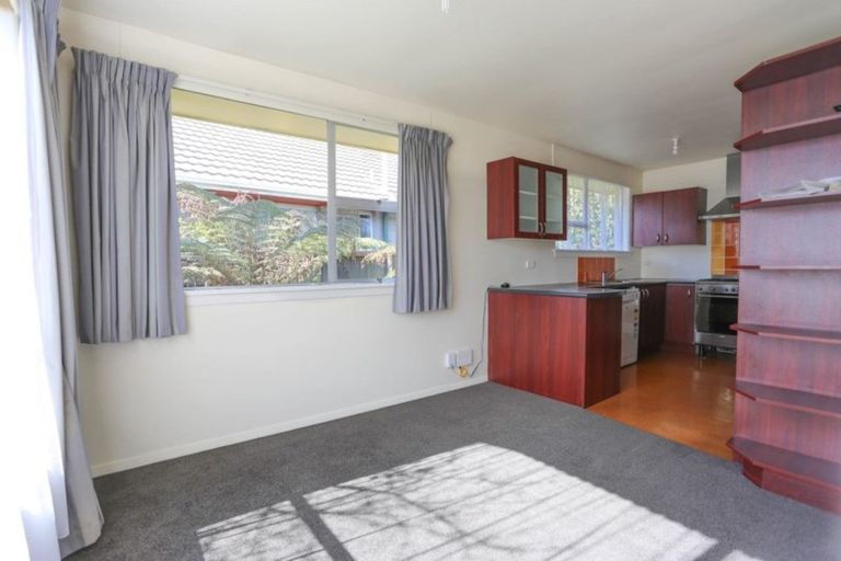 Photo of property in 53 Martbern Crescent, Bishopdale, Christchurch, 8053