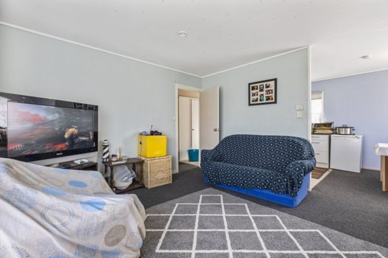 Photo of property in 5/43 Trimdon Street, Randwick Park, Auckland, 2105