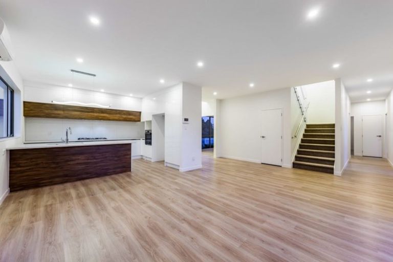 Photo of property in 17 Jack Hawken Lane, Silverdale, 0932