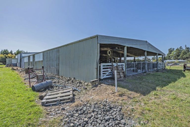 Photo of property in 17 Dalbeg Road, Balcairn, Amberley, 7482