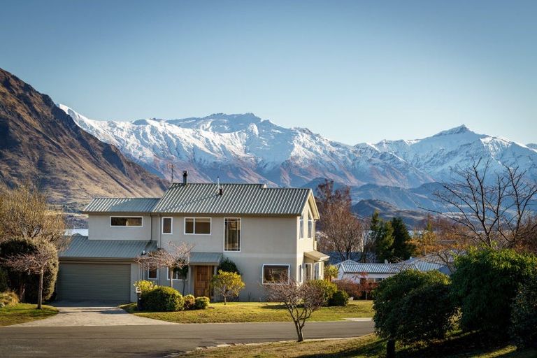 Photo of property in 97 Hunter Crescent, Wanaka, 9305
