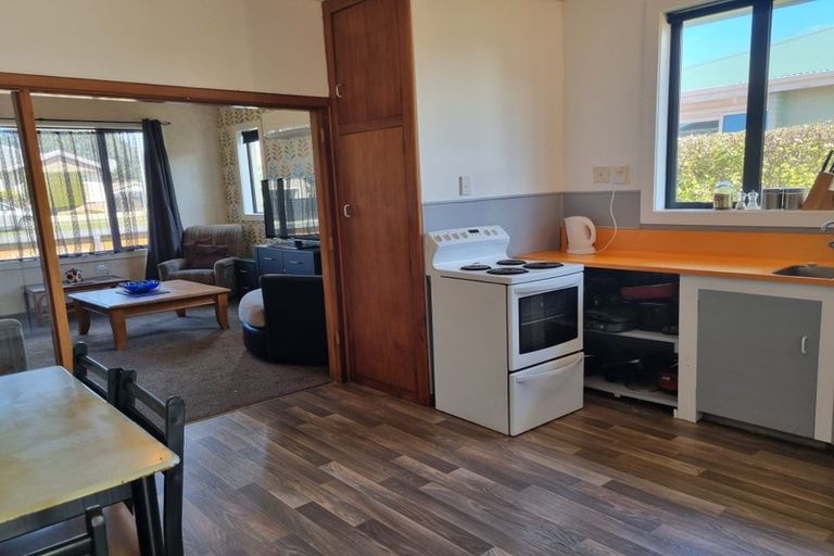 Photo of property in 100 Martin Street, Strathern, Invercargill, 9812