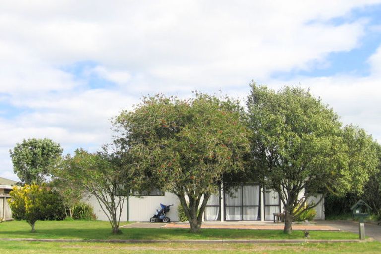 Photo of property in 30 Dickson Road, Papamoa Beach, Papamoa, 3118