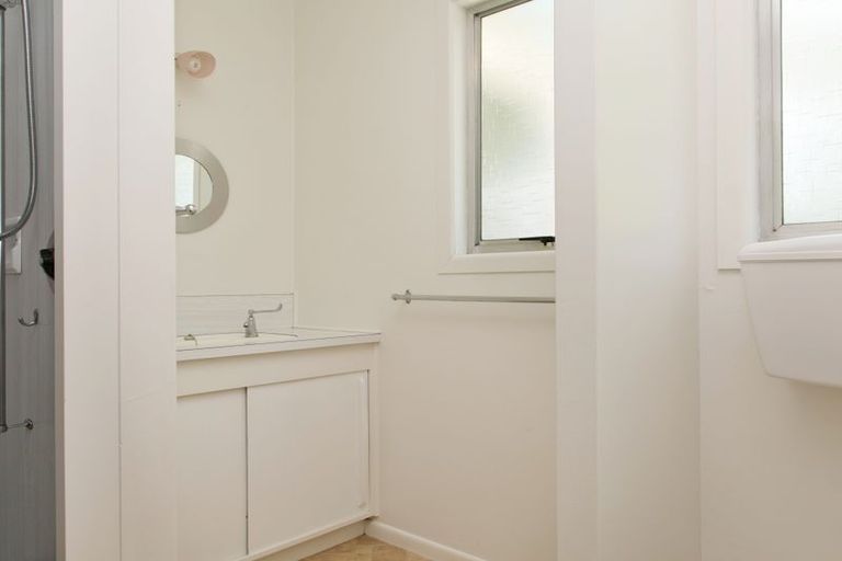 Photo of property in 2/23 Motutaiko Street, Taupo, 3330