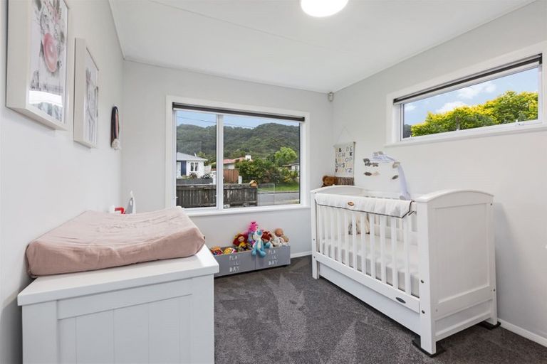 Photo of property in 52 Totara Street, Wainuiomata, Lower Hutt, 5014