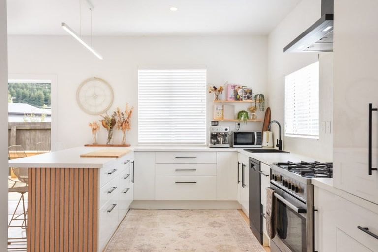 Photo of property in 24 Old Quarry Road, Selwyn Heights, Rotorua, 3015