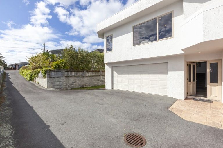 Photo of property in 118a Seaview Road, Paraparaumu Beach, Paraparaumu, 5032