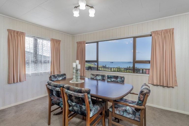 Photo of property in 9 Landel Place, Whitianga, 3510