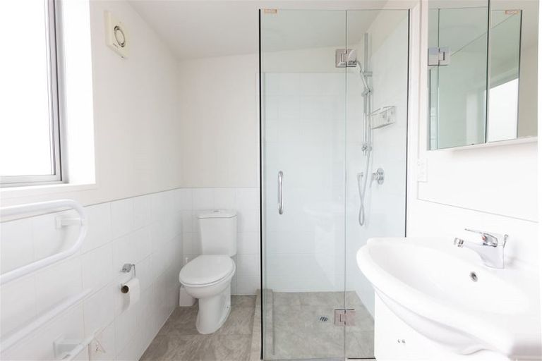 Photo of property in 8a Rotherham Street, Riccarton, Christchurch, 8041