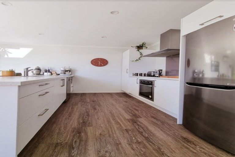 Photo of property in 8 Air Race Lane, Halswell, Christchurch, 8025