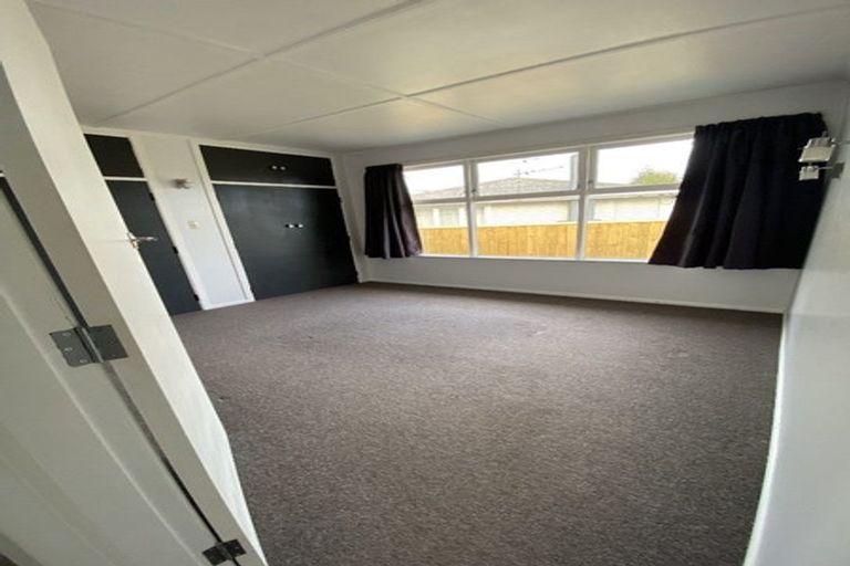 Photo of property in 16 Wavell Crescent, Lansdowne, Masterton, 5810