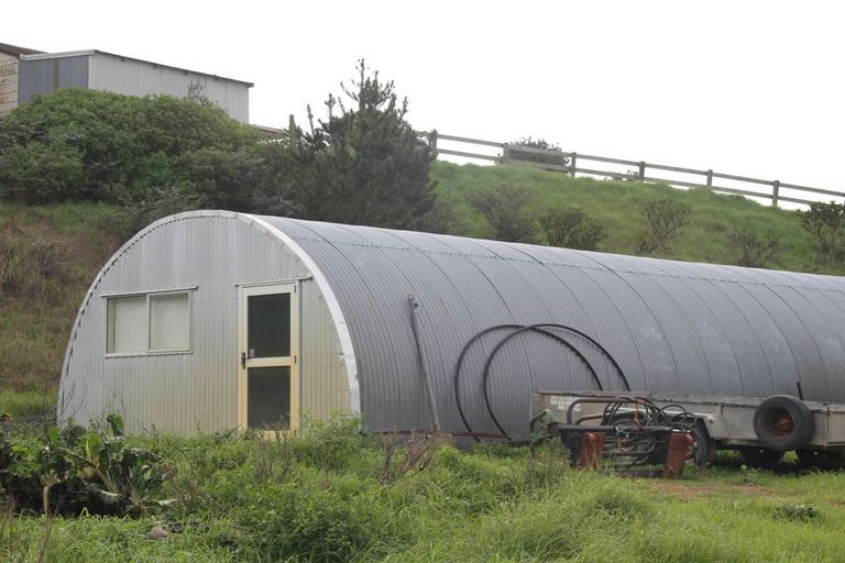 Photo of property in 2 Harrys Lane, Pukenui, 0484